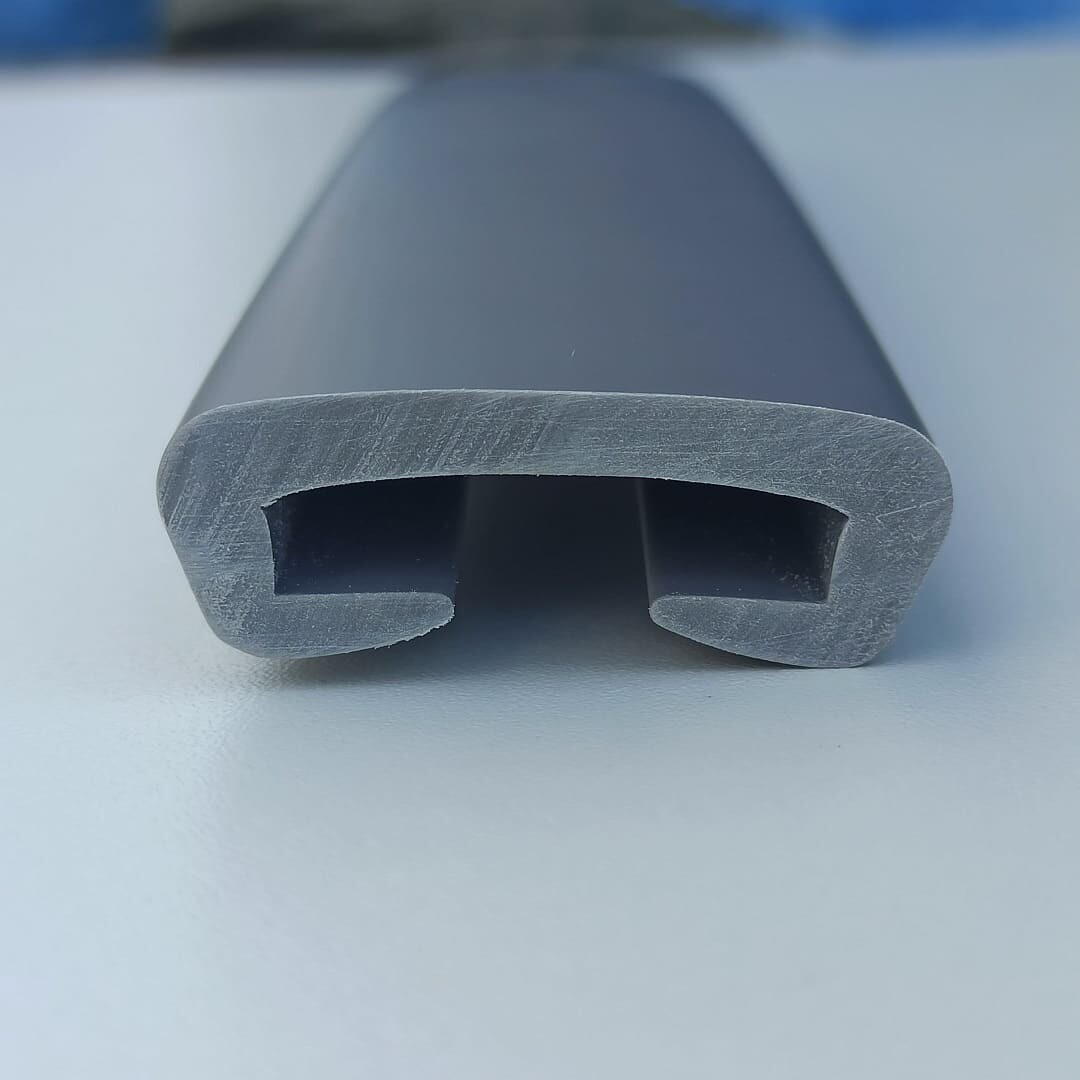 ПОРУЧЕНЬ НА ПЕРИЛА ПЛ 30*5