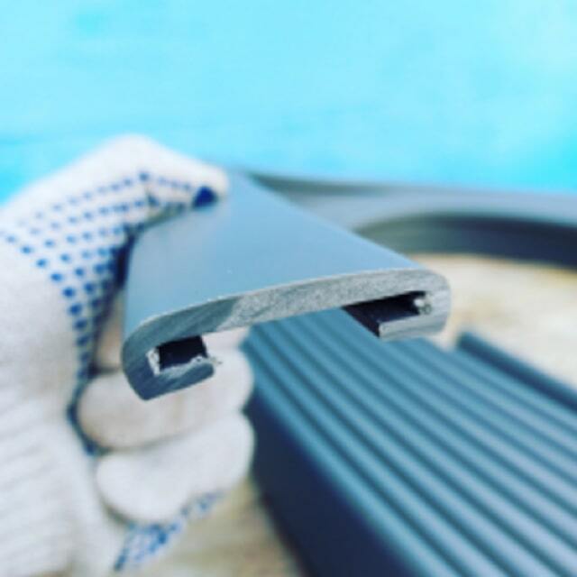 ПВХ поручень на перила