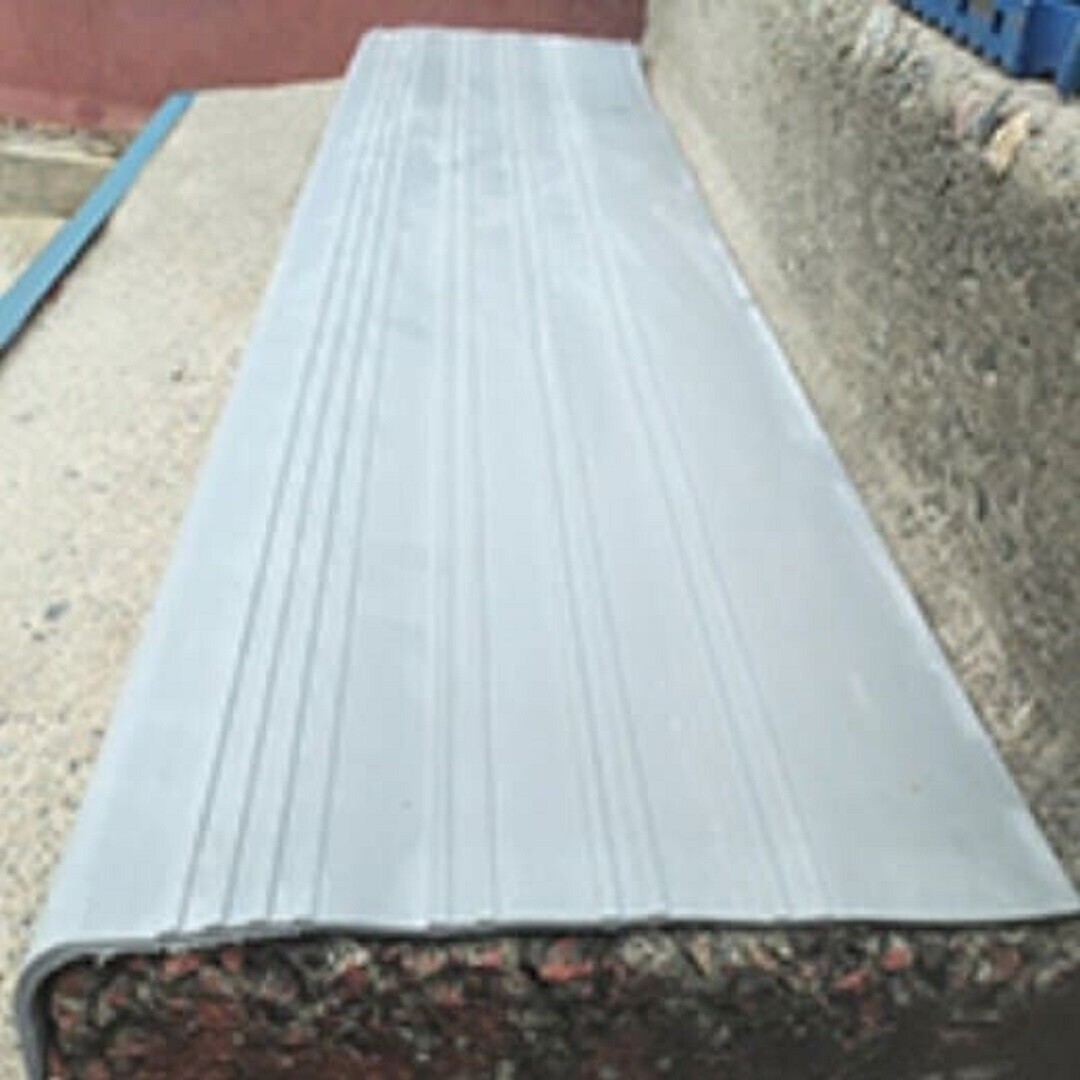 НАКЛАДКИ НА СТУПЕНИ SP